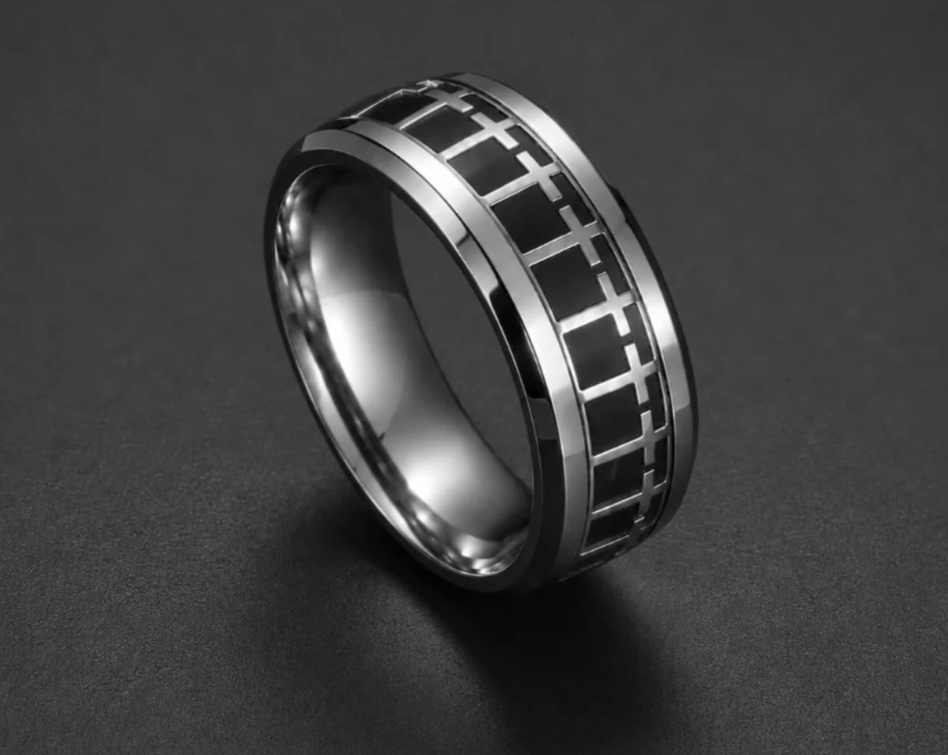 Bague en acier inoxydable chrétienne